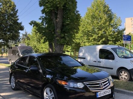 Хонда Аккорд 2008 у Могилев-Подольском на Automoto.ua Чорний Хонда Аккорд, об'ємом двигуна 2.4 л та пробігом 300 тис. км за 9000 $, фото 1 на Automoto.ua