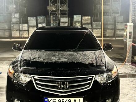 Черный Хонда Аккорд, объемом двигателя 2.4 л и пробегом 280 тыс. км за 11000 $, фото 1 на Automoto.ua