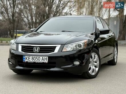 Черный Хонда Аккорд, объемом двигателя 3.5 л и пробегом 200 тыс. км за 9700 $, фото 1 на Automoto.ua