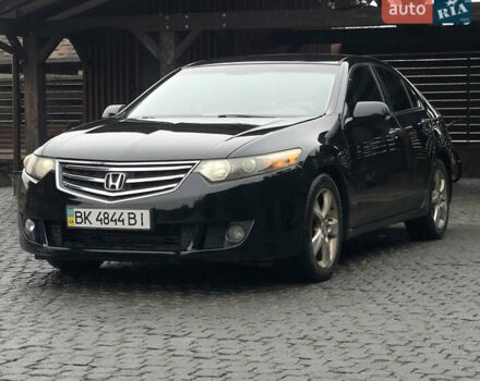 Черный Хонда Аккорд, объемом двигателя 2 л и пробегом 185 тыс. км за 7900 $, фото 1 на Automoto.ua