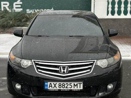 Черный Хонда Аккорд, объемом двигателя 2 л и пробегом 200 тыс. км за 9200 $, фото 1 на Automoto.ua