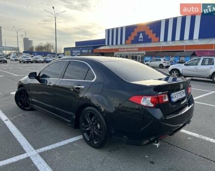 Чорний Хонда Аккорд, об'ємом двигуна 2.4 л та пробігом 250 тис. км за 8800 $, фото 1 на Automoto.ua