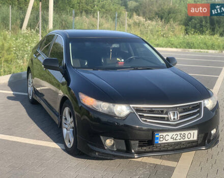 Чорний Хонда Аккорд, об'ємом двигуна 2.35 л та пробігом 170 тис. км за 10800 $, фото 1 на Automoto.ua