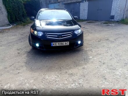 Чорний Хонда Аккорд, об'ємом двигуна 2.4 л та пробігом 185 тис. км за 9700 $, фото 1 на Automoto.ua