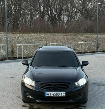 Черный Хонда Аккорд, объемом двигателя 2.35 л и пробегом 265 тыс. км за 7700 $, фото 1 на Automoto.ua