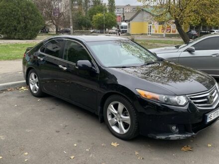 Черный Хонда Аккорд, объемом двигателя 2.4 л и пробегом 216 тыс. км за 8700 $, фото 1 на Automoto.ua