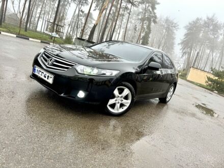 Черный Хонда Аккорд, объемом двигателя 2 л и пробегом 211 тыс. км за 9890 $, фото 1 на Automoto.ua