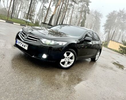 Черный Хонда Аккорд, объемом двигателя 2 л и пробегом 211 тыс. км за 9890 $, фото 1 на Automoto.ua