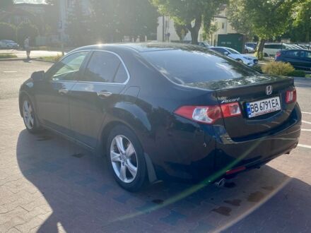 Черный Хонда Аккорд, объемом двигателя 0 л и пробегом 205 тыс. км за 10800 $, фото 1 на Automoto.ua