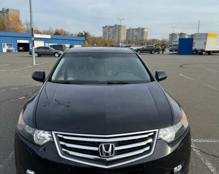Черный Хонда Аккорд, объемом двигателя 2 л и пробегом 135 тыс. км за 12500 $, фото 1 на Automoto.ua