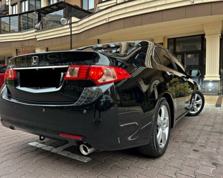 Черный Хонда Аккорд, объемом двигателя 2 л и пробегом 193 тыс. км за 11750 $, фото 1 на Automoto.ua