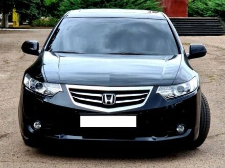 Черный Хонда Аккорд, объемом двигателя 2 л и пробегом 103 тыс. км за 13500 $, фото 1 на Automoto.ua