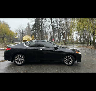 Черный Хонда Аккорд, объемом двигателя 2.35 л и пробегом 279 тыс. км за 10500 $, фото 1 на Automoto.ua