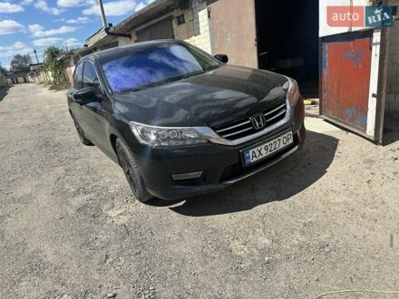Чорний Хонда Аккорд, об'ємом двигуна 3.47 л та пробігом 182 тис. км за 12700 $, фото 1 на Automoto.ua