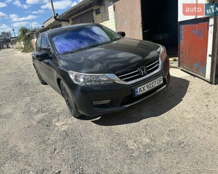 Чорний Хонда Аккорд, об'ємом двигуна 3.47 л та пробігом 182 тис. км за 12700 $, фото 1 на Automoto.ua