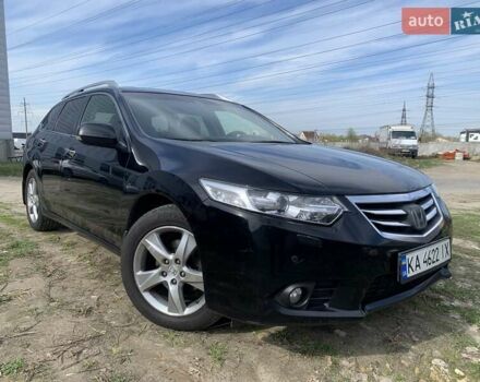 Хонда Аккорд 2014 в Киеве на Automoto.ua Черный Хонда Аккорд, объемом двигателя 2.2 л и пробегом 362 тыс. км за 12400 $, фото 1 на Automoto.ua