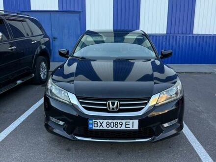 Черный Хонда Аккорд, объемом двигателя 2.4 л и пробегом 233 тыс. км за 11900 $, фото 1 на Automoto.ua