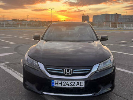 Черный Хонда Аккорд, объемом двигателя 2 л и пробегом 182 тыс. км за 14000 $, фото 1 на Automoto.ua