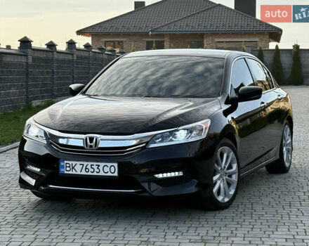 Чорний Хонда Аккорд, об'ємом двигуна 2.4 л та пробігом 181 тис. км за 13500 $, фото 1 на Automoto.ua