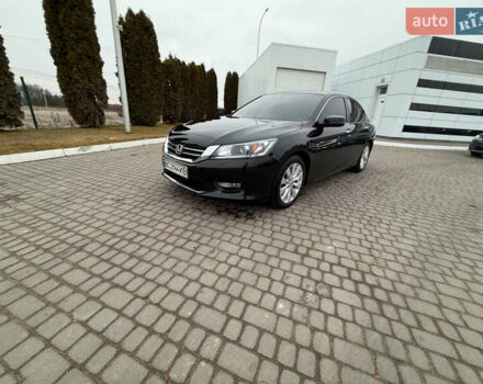 Хонда Аккорд 2015 в Львове на Automoto.ua Черный Хонда Аккорд, объемом двигателя 2.35 л и пробегом 130 тыс. км за 12750 $, фото 1 на Automoto.ua