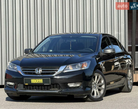 Черный Хонда Аккорд, объемом двигателя 2.36 л и пробегом 200 тыс. км за 12350 $, фото 1 на Automoto.ua