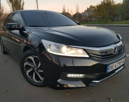Черный Хонда Аккорд, объемом двигателя 2.4 л и пробегом 33 тыс. км за 15000 $, фото 1 на Automoto.ua