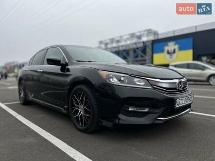 Черный Хонда Аккорд, объемом двигателя 2.4 л и пробегом 210 тыс. км за 13200 $, фото 1 на Automoto.ua