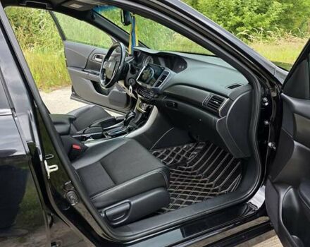 Чорний Хонда Аккорд, об'ємом двигуна 2.4 л та пробігом 133 тис. км за 16500 $, фото 1 на Automoto.ua