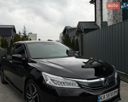 Черный Хонда Аккорд, объемом двигателя 2.3 л и пробегом 142 тыс. км за 16200 $, фото 1 на Automoto.ua