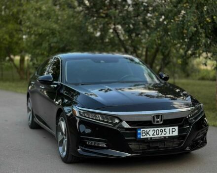 Чорний Хонда Аккорд, об'ємом двигуна 1.5 л та пробігом 215 тис. км за 16400 $, фото 1 на Automoto.ua