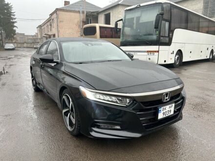 Чорний Хонда Аккорд, об'ємом двигуна 1.5 л та пробігом 72 тис. км за 17800 $, фото 1 на Automoto.ua