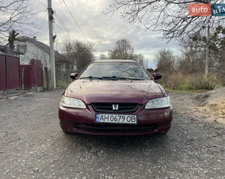 Фиолетовый Хонда Аккорд, объемом двигателя 2 л и пробегом 442 тыс. км за 1400 $, фото 1 на Automoto.ua
