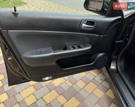 Коричневый Хонда Аккорд, объемом двигателя 2 л и пробегом 230 тыс. км за 7500 $, фото 17 на Automoto.ua