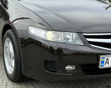 Коричневый Хонда Аккорд, объемом двигателя 2.4 л и пробегом 325 тыс. км за 5999 $, фото 3 на Automoto.ua