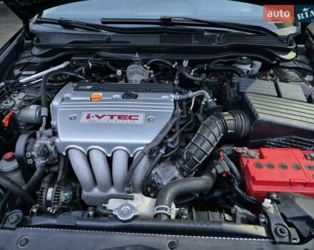 Коричневый Хонда Аккорд, объемом двигателя 2.4 л и пробегом 210 тыс. км за 5999 $, фото 17 на Automoto.ua