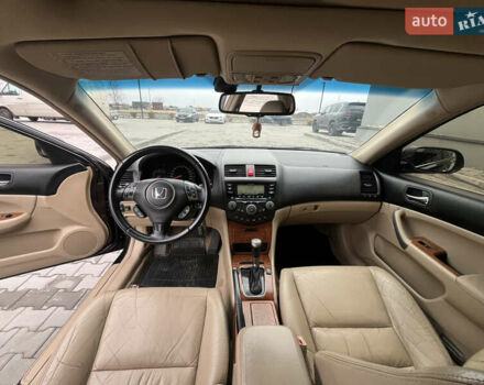 Коричневий Хонда Аккорд, об'ємом двигуна 2 л та пробігом 200 тис. км за 6950 $, фото 26 на Automoto.ua