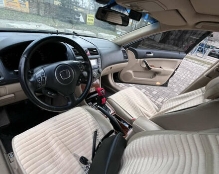 Коричневый Хонда Аккорд, объемом двигателя 2.4 л и пробегом 245 тыс. км за 7800 $, фото 6 на Automoto.ua