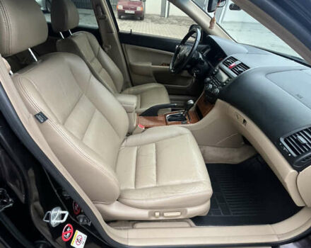 Коричневий Хонда Аккорд, об'ємом двигуна 2 л та пробігом 200 тис. км за 6950 $, фото 27 на Automoto.ua