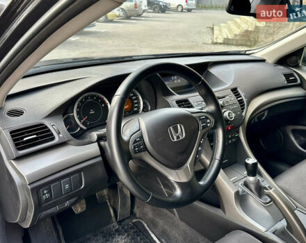 Коричневий Хонда Аккорд, об'ємом двигуна 2 л та пробігом 193 тис. км за 8400 $, фото 43 на Automoto.ua