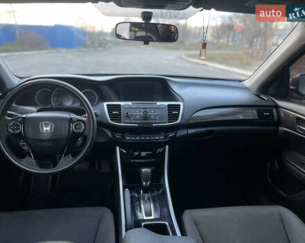 Коричневый Хонда Аккорд, объемом двигателя 2.4 л и пробегом 140 тыс. км за 12300 $, фото 6 на Automoto.ua