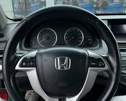 Красный Хонда Аккорд, объемом двигателя 2.35 л и пробегом 261 тыс. км за 8000 $, фото 16 на Automoto.ua