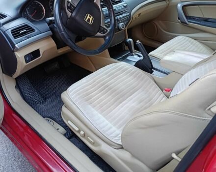 Красный Хонда Аккорд, объемом двигателя 2.4 л и пробегом 112 тыс. км за 7500 $, фото 13 на Automoto.ua