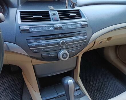 Красный Хонда Аккорд, объемом двигателя 2.4 л и пробегом 112 тыс. км за 7500 $, фото 12 на Automoto.ua