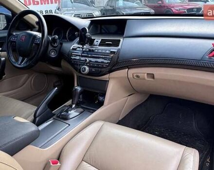 Красный Хонда Аккорд, объемом двигателя 3.5 л и пробегом 187 тыс. км за 7999 $, фото 19 на Automoto.ua