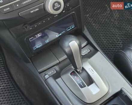 Красный Хонда Аккорд, объемом двигателя 2.4 л и пробегом 248 тыс. км за 7777 $, фото 35 на Automoto.ua