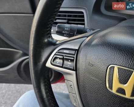 Красный Хонда Аккорд, объемом двигателя 2.4 л и пробегом 248 тыс. км за 7777 $, фото 29 на Automoto.ua