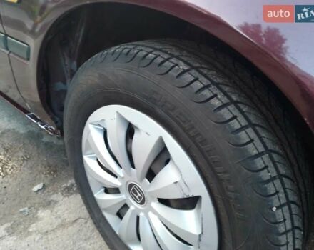 Червоний Хонда Аккорд, об'ємом двигуна 2 л та пробігом 230 тис. км за 2800 $, фото 6 на Automoto.ua