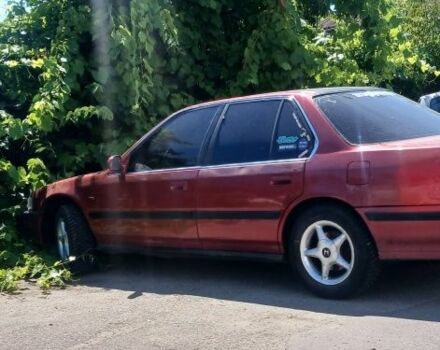 Красный Хонда Аккорд, объемом двигателя 2.2 л и пробегом 330 тыс. км за 600 $, фото 4 на Automoto.ua