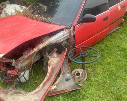 Красный Хонда Аккорд, объемом двигателя 2 л и пробегом 180 тыс. км за 599 $, фото 2 на Automoto.ua