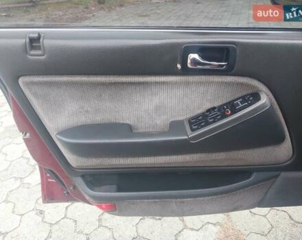 Красный Хонда Аккорд, объемом двигателя 2 л и пробегом 340 тыс. км за 2500 $, фото 13 на Automoto.ua